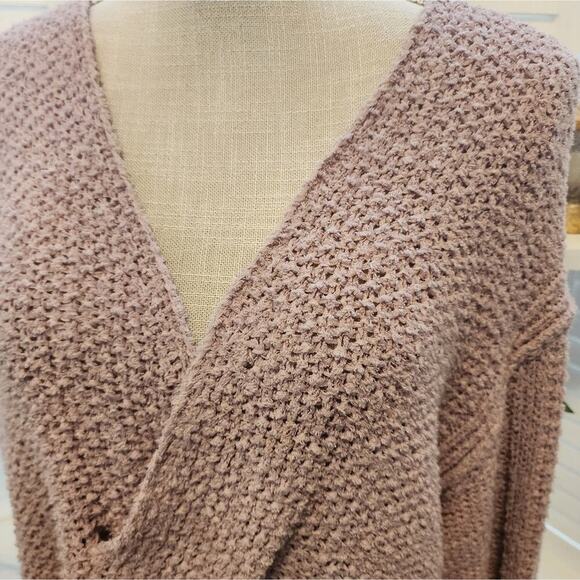 FREE PEOPLE COCO V NECK SWEATER SIZE XS (OVERSIZED) - Picture 4 of 9